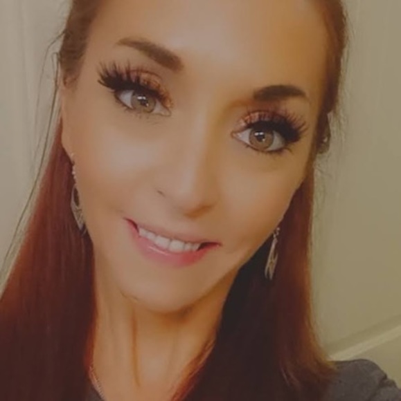 Meet your Posher, Jenny - Picture 1 of 1